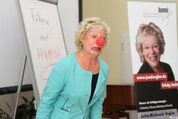 Jumi Vogler mit Clownsnase